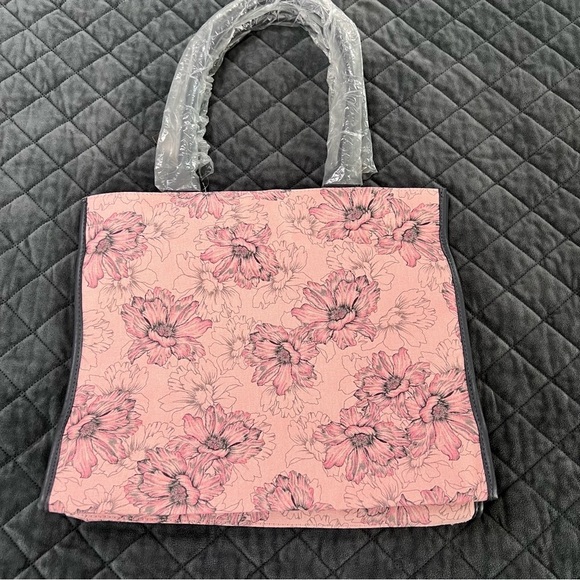 Victoria Secret Tote Bag Travel Pink Floral Square Books Storage Purse - Picture 5 of 10